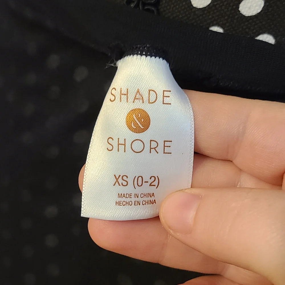 Shade & Shore Black Bathing Suit Wrap / Cover Up - Picture 5 of 6